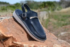Best D157 Navy Sandals Sandals