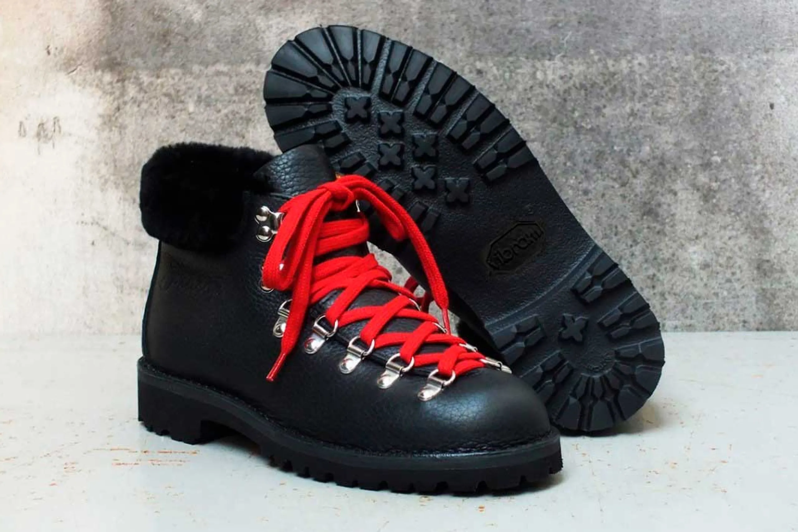 New Magnifico M128 Etna Boots Boots