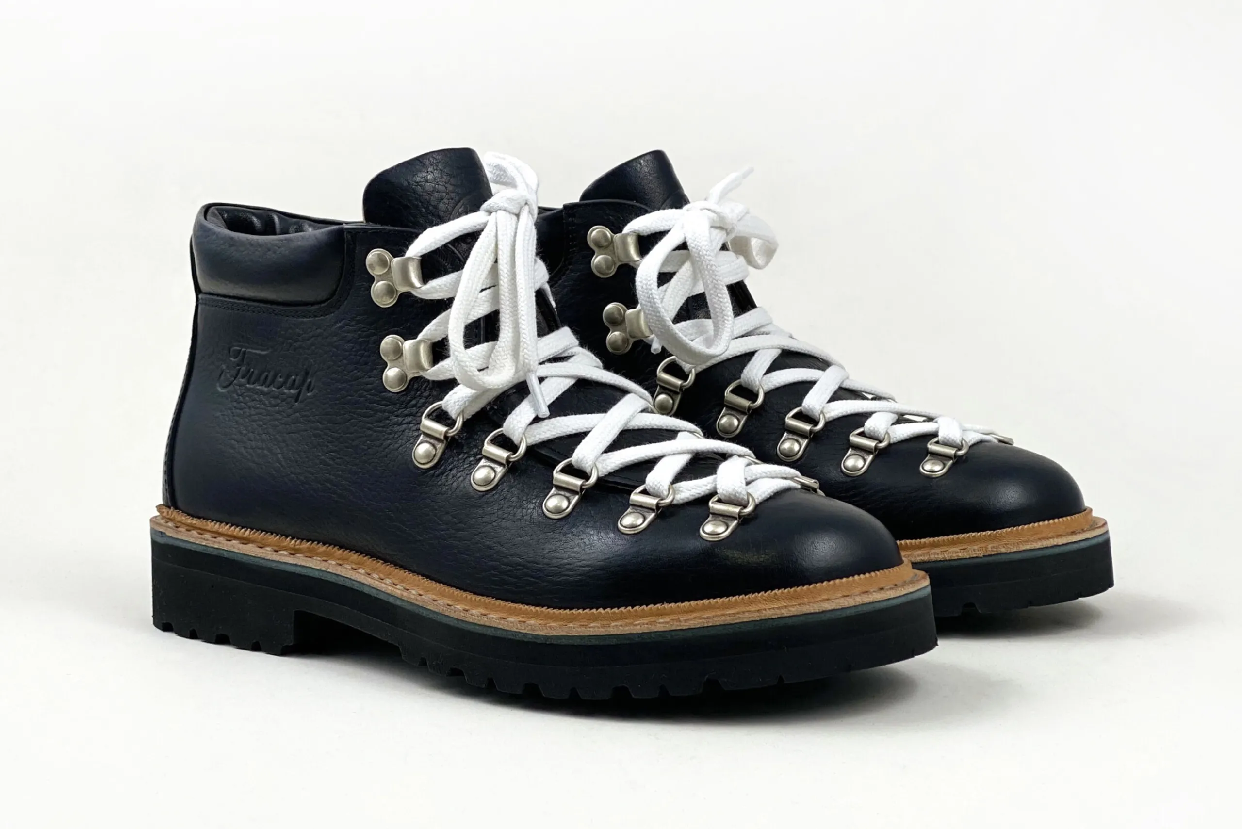 Outlet Magnifico M128 Black Boots